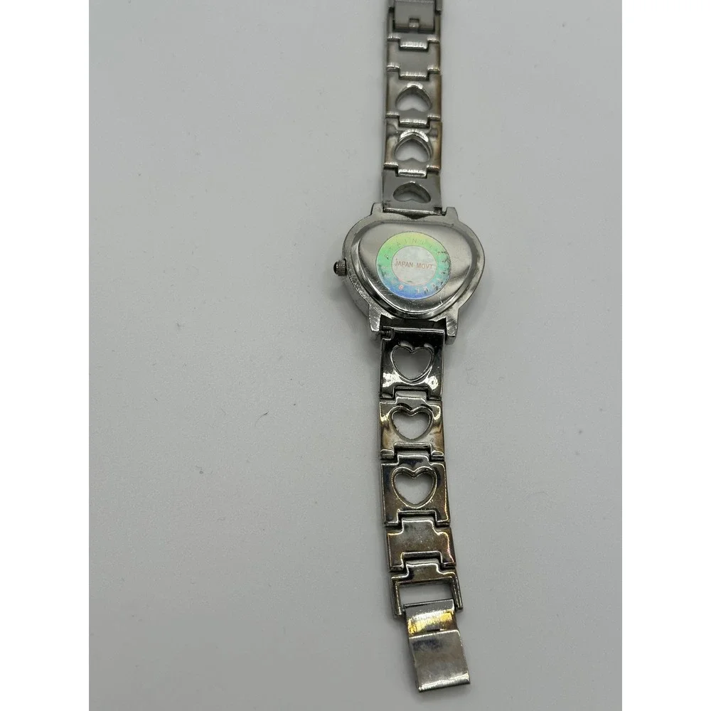 Geneva Silver Tone Heart Shaped Watch‎ Rhinestone Mother of Pearl Dial Quartz